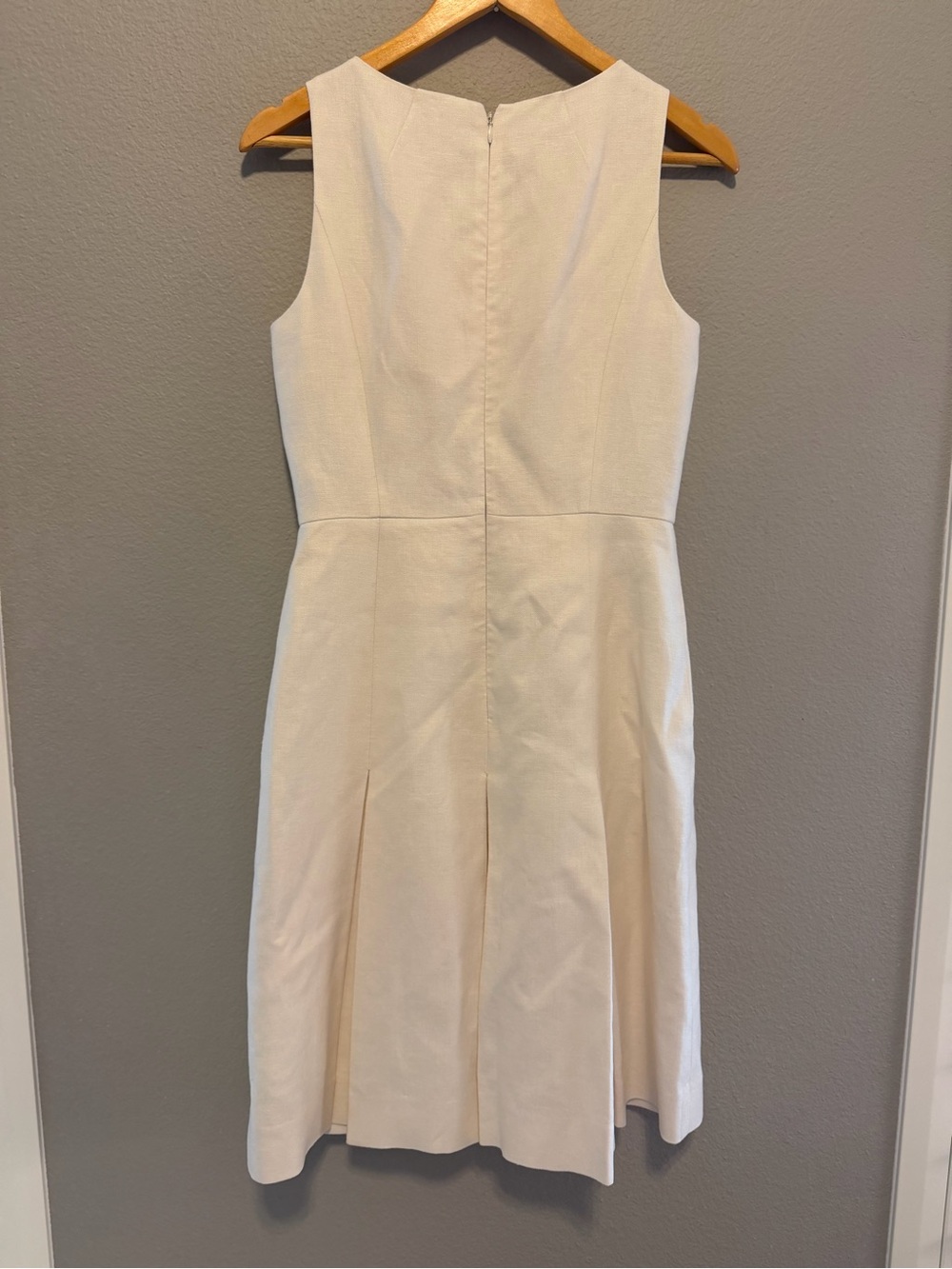 J. Crew Pleated Sleeveless Cream Fit-and-Flare Dress 4 - Picture 6 of 6